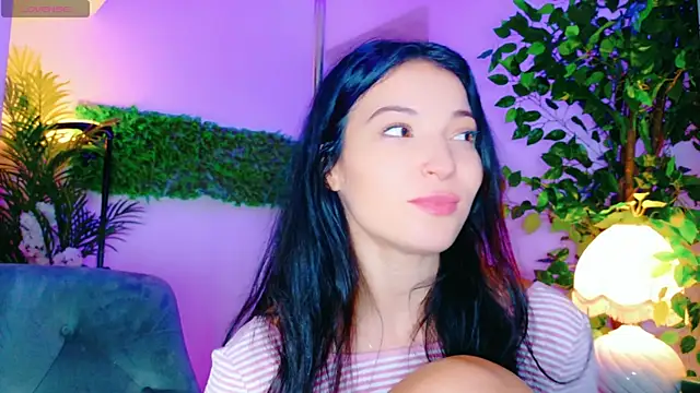 CutenessGirl's cam snapshot