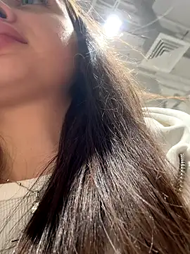 KristiRich's cam snapshot