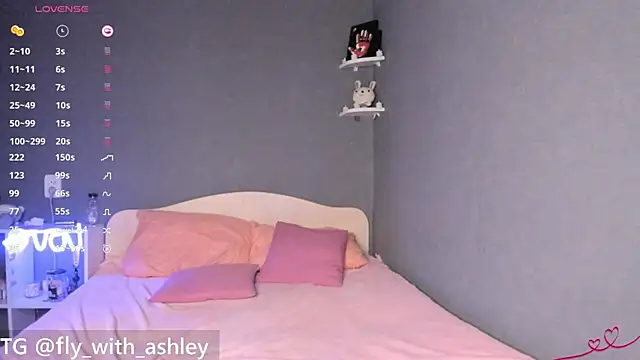 ashley_lovestory's cam snapshot