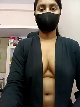 Aliya2580's cam snapshot