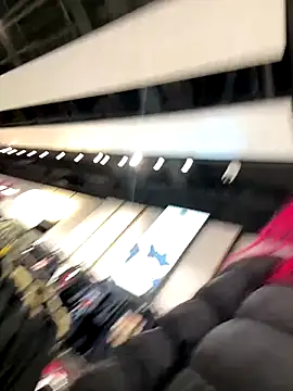 RiriRoseey live sex cam