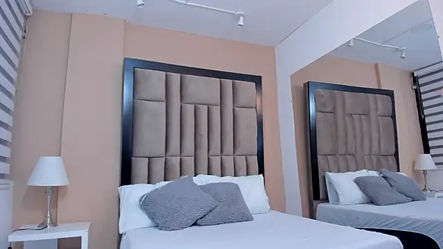 Sabrina_Evanns_'s cam snapshot