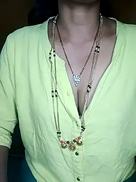 Deepa_telugu's cam snapshot