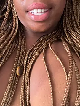 Naughty_JessieX's cam snapshot