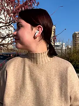 KikiWatson's cam snapshot