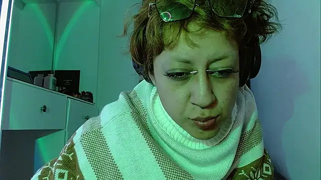 zora_blue777's cam snapshot