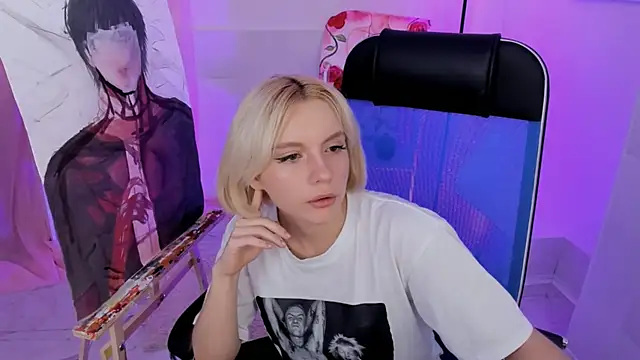 AuroraWrenfield's cam snapshot