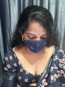 Manisha-Love's cam snapshot