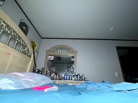 IvanaPlenty's cam snapshot