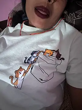 Eshna_Dabral's cam snapshot