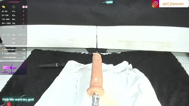 april_jhonsson's cam snapshot