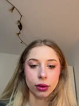 BabyAnais's cam snapshot