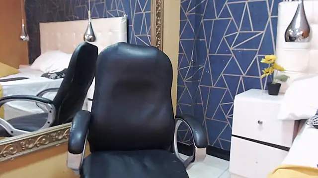 KarinaTylor's cam snapshot