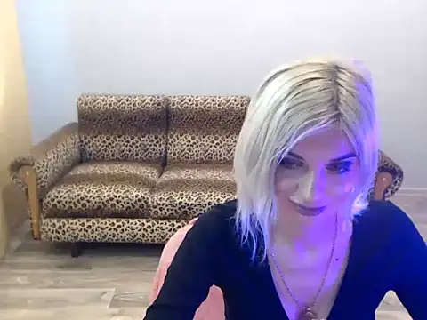 SexyBeatriice's cam snapshot