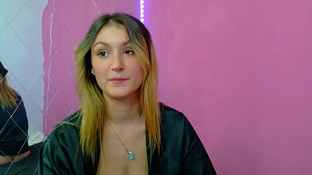 Anaayss_'s cam snapshot