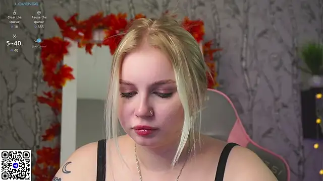 Moon_Valkyrie's cam snapshot