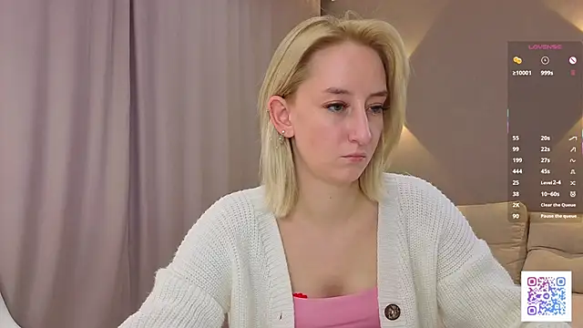 JodeeThu's cam snapshot