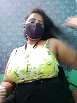 tamil_Vennila's cam snapshot