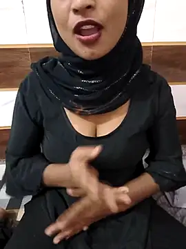 Itz_Mayra_'s cam snapshot