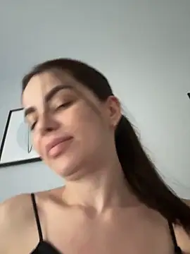 Bella-Flower's cam snapshot