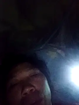 bella-la's cam snapshot