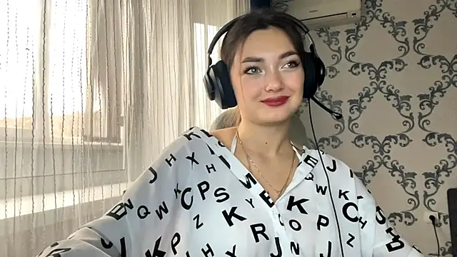 TwotyBright's cam snapshot