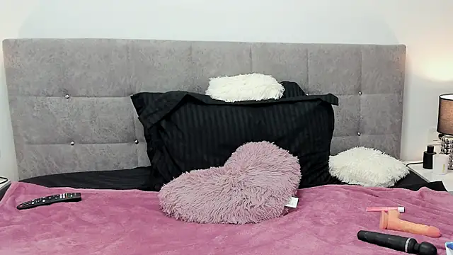 Ginny_Joy's cam snapshot