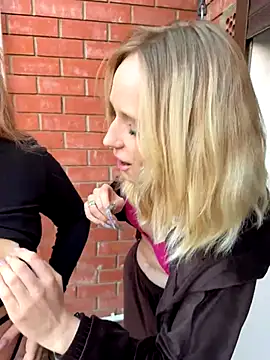 RollDolls's cam snapshot