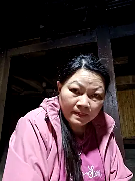 yoowwmr's cam snapshot