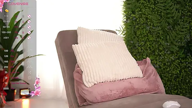 FreyaHeart's cam snapshot