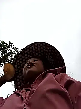 clara-cute's web cam