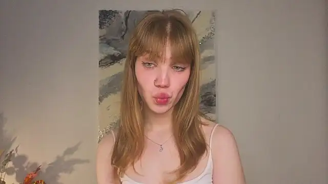 pienaple's cam snapshot