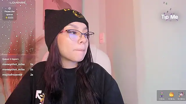 CleoWhite's cam snapshot