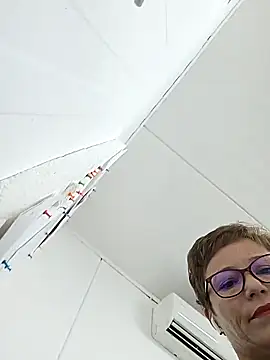 Soniarat's cam snapshot