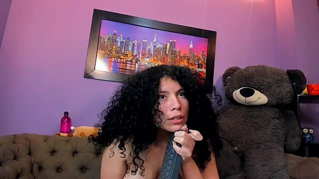 Zoee_Martins's cam snapshot