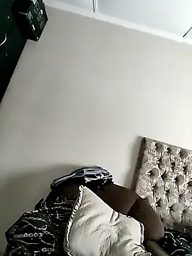 IndianLara's cam snapshot