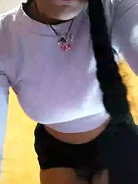 LunaVera's cam snapshot