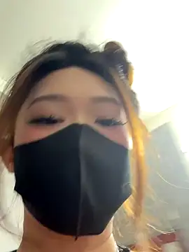 Minhnguyet-03's cam snapshot