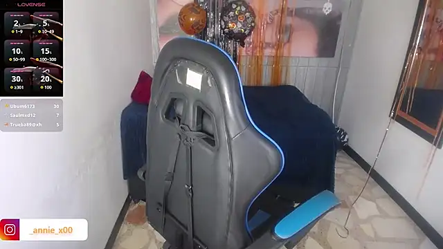 Charis_21's cam snapshot