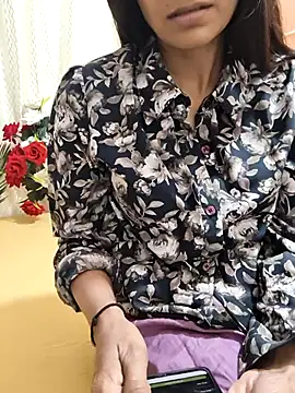 Shalu_G's cam snapshot