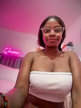 CharlottX's cam snapshot