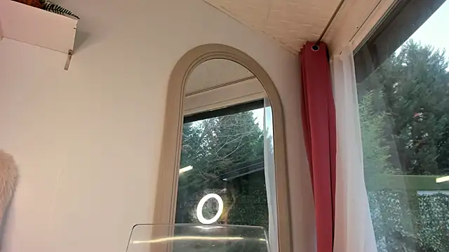 Naila18's cam snapshot