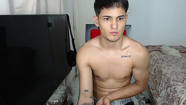 Alex_mojica live sex cam