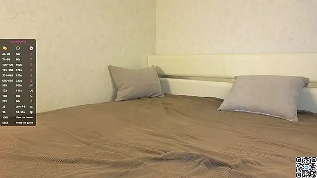 FloraNesli's cam snapshot