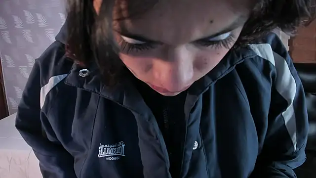 Kat_cute_'s cam snapshot