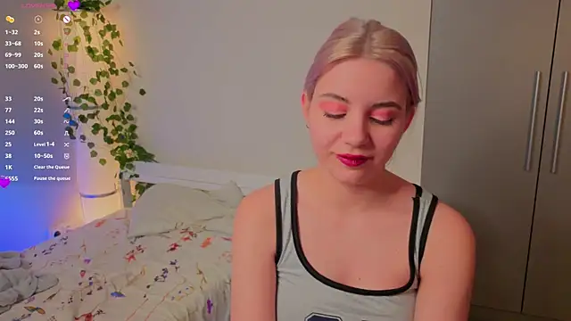 BlissBoardley's cam snapshot