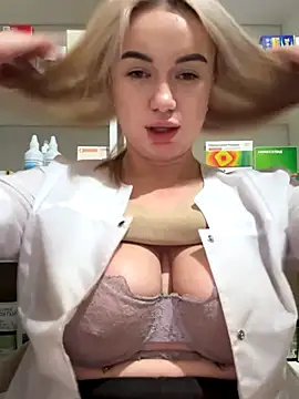 Maya_Willis's cam snapshot