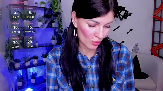 O1d_Lady's cam snapshot