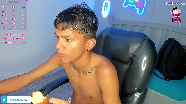 loistwink_'s cam snapshot