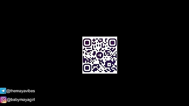 Maya_Rave's cam snapshot